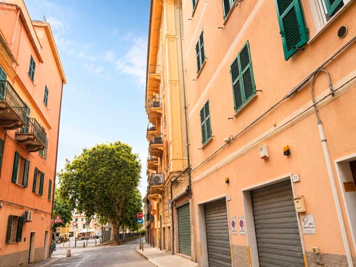 Appartamento trilocale in vendita in Via Gerolamo Ratto, Pra', Genova