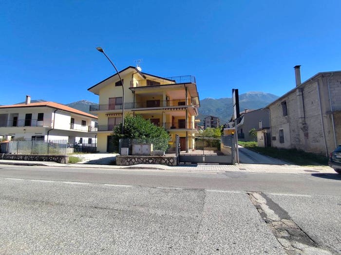 Appartamento trilocale in vendita in Via Nazionale, Balsorano Nuovo, Balsorano