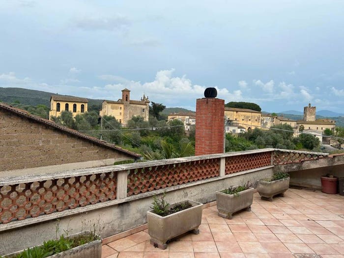 Casa quadrilocale in vendita in Strada della Caprareccia, Montoro, Narni