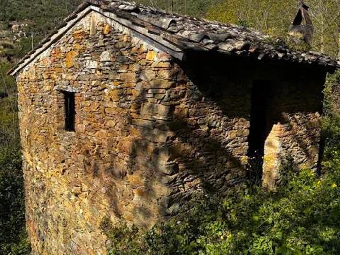 Casa bilocale in vendita in Via San Martino, Calci