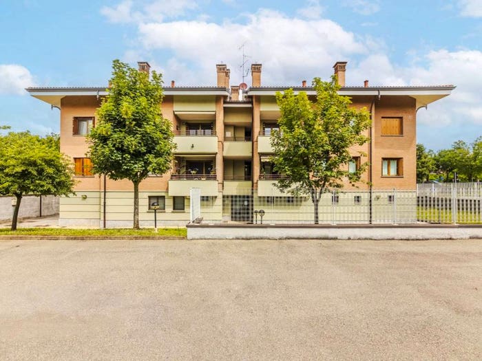 Appartamento trilocale in vendita in Via Nuvolari n, Centro, Arese