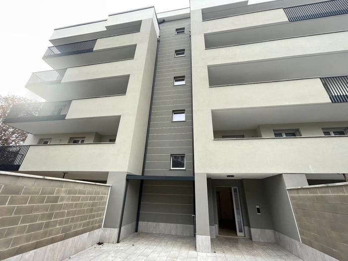 Appartamento quadrilocale in vendita in Abbiategrasso