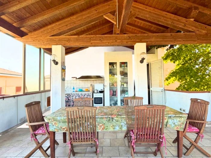 Casa con 6 locali in vendita in Via Guglielmo Marconi, Caprara, Campegine