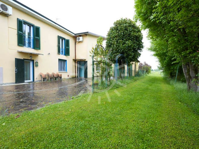 Casa con 6 locali in vendita in Via Severino Ferrari, Alberino San Pietro, Molinella