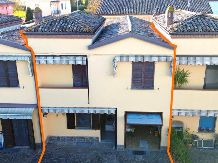 Casa con 6 locali in vendita in Strada Giarola, Fiorenzuola d'Arda