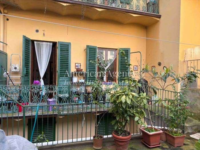 Appartamento quadrilocale in vendita in Viale dei Mille, Campo di Marte, Firenze