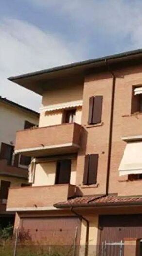 Appartamento con 5 locali in vendita in Via Enrico Berlinguer, Centro, Ravarino