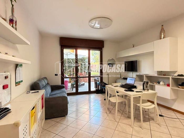 Appartamento bilocale in vendita in Via delle Betulle, Parco Alto Milanese, Legnano
