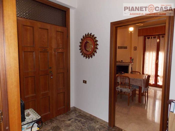 Appartamento con 6 locali in vendita in Via Ugo Foscolo, Stella, Monsampolo del Tronto