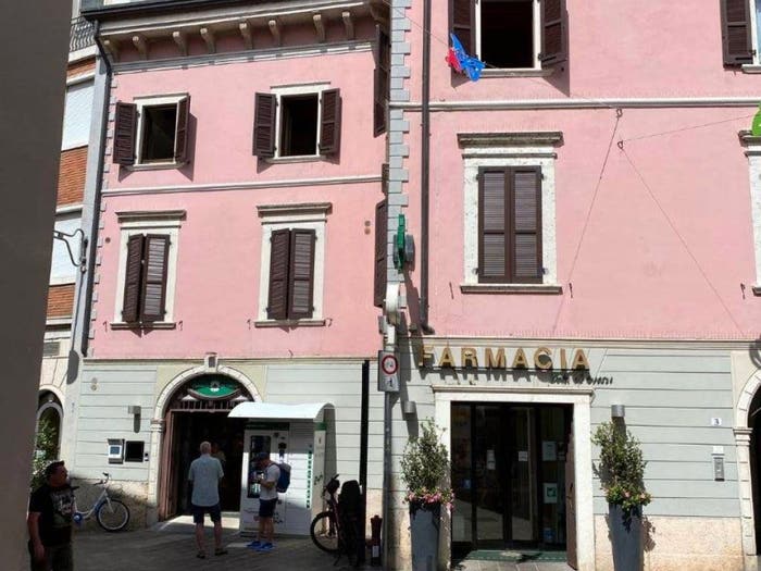 Appartamento con 5 locali in vendita in Via Santa Maria, Centro Storico, Desenzano del Garda