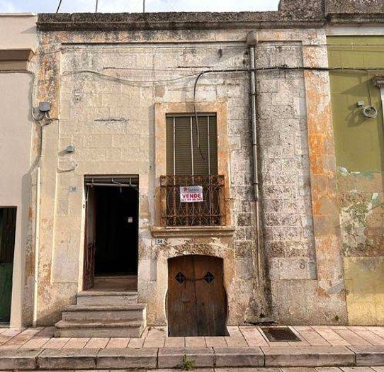 Casa con 5 locali in vendita in Via San Pio, Muro Leccese