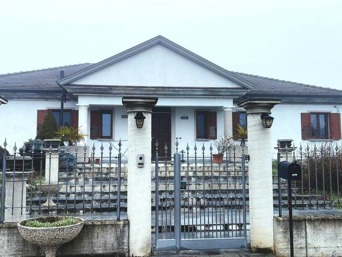 Casa con 6 locali in vendita in Cantone Chiesa, Cantone Cerreto Santa Maria Del Tempio, Casale Monferrato