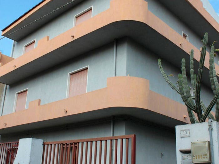Casa con 6 locali in vendita in Stretto Scodella, Barcellona Pozzo di Gotto