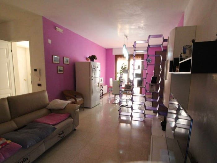 Appartamento con 6 locali in vendita in Via Socrate, Grottaglie