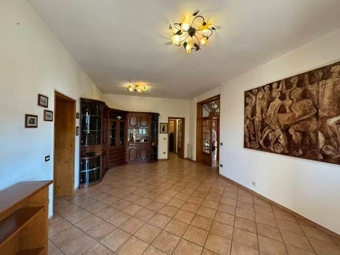 Appartamento con 6 locali in vendita in Via Sterpeti, Massarosa Paese, Massarosa