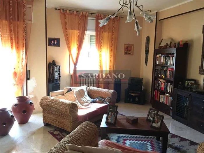 Appartamento con 5 locali in vendita in Via Cappuccini, Cappuccini, Brindisi
