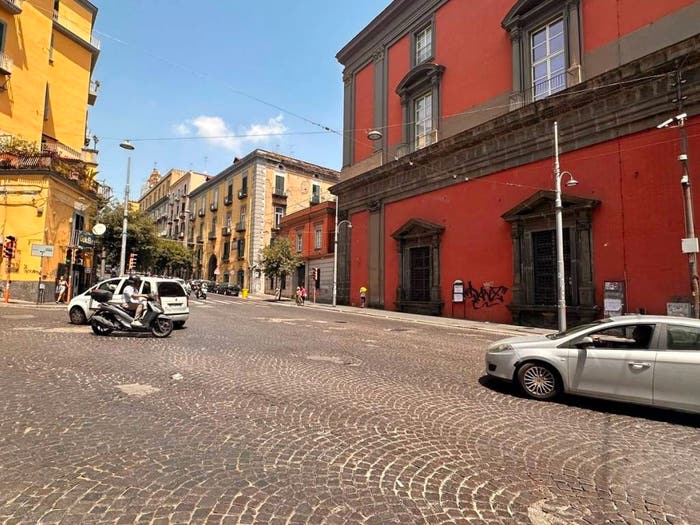 Appartamento con 6 locali in vendita in Via Salvatore Tommasi, Museo, Napoli