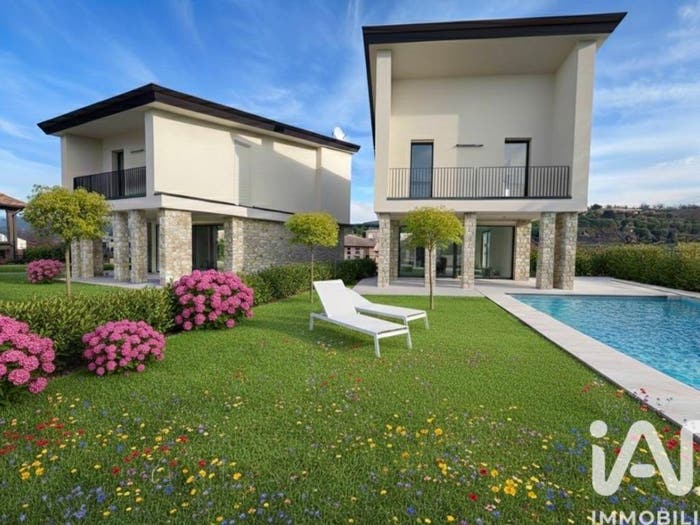 Casa trilocale in vendita in Vicolo Vicariato, Lazise