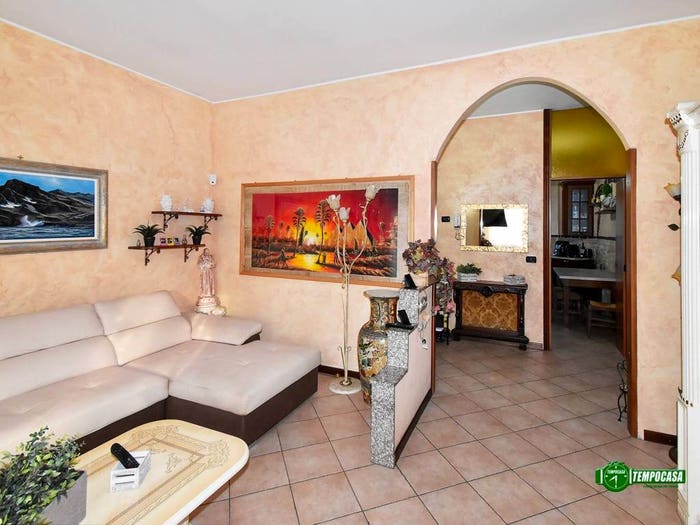 Appartamento trilocale in vendita in Via Don Giacomo Lattuada, Passirana Biringhello, Rho