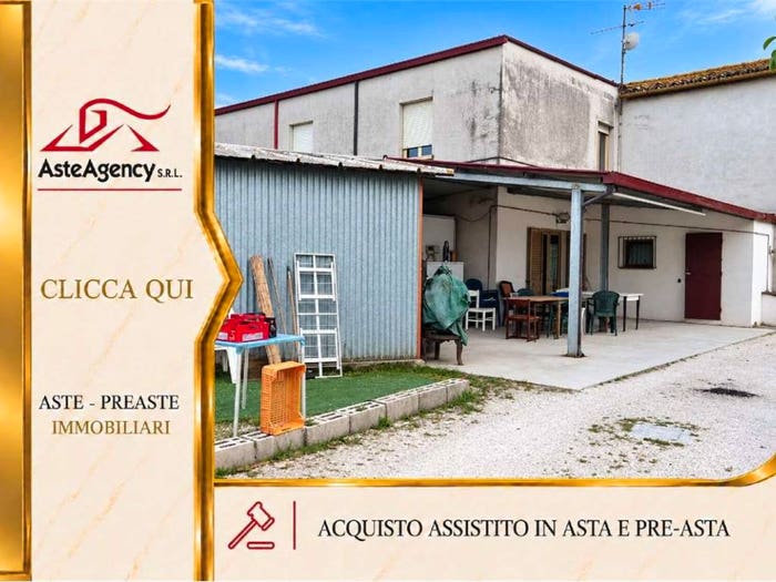 Appartamento con 6 locali in vendita in Via Piandelmedico, Borgo Minonna, Jesi