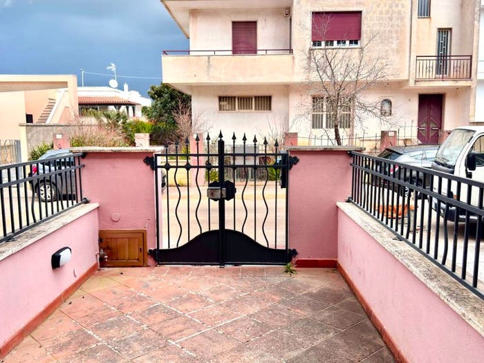 Casa con 5 locali in vendita in Via Gioacchino Rossini, PresicceAcquarica