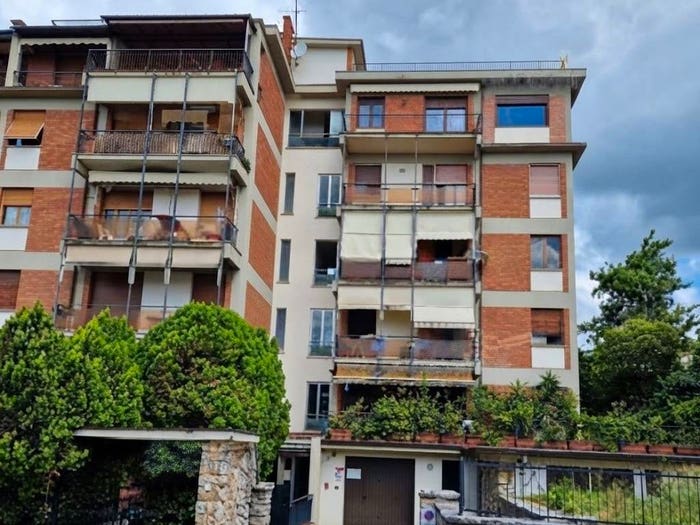 Appartamento con 5 locali in vendita in Viale Papa Giovanni XXIII, MontecatiniTerme