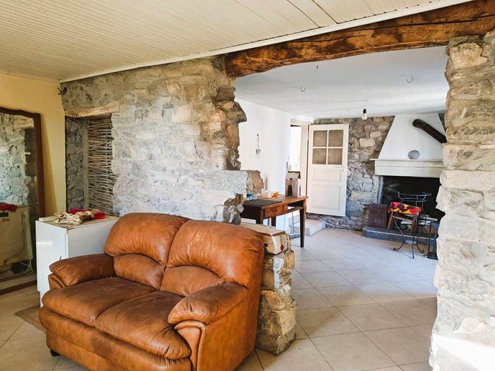 Casa trilocale in vendita in Via Funt, Pigra
