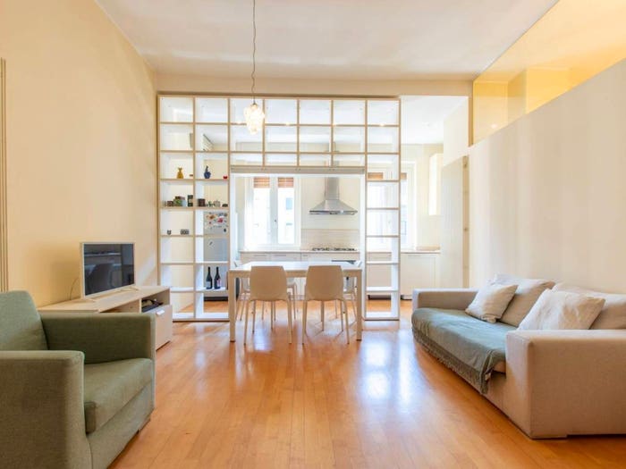 Appartamento trilocale in vendita in Via Luigi Albertini, Lanza, Milano