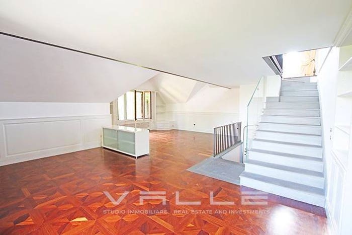 Casa trilocale in vendita in via s alessandro, Centro, Bergamo