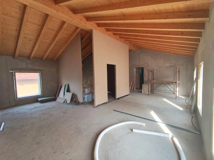 Appartamento con 5 locali in vendita in Via dei Bicchi, Ponte a Moriano, Lucca