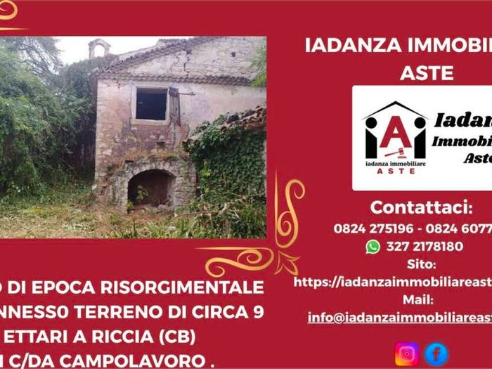 Casa con 6 locali in vendita in Contrada Campolavoro, Riccia