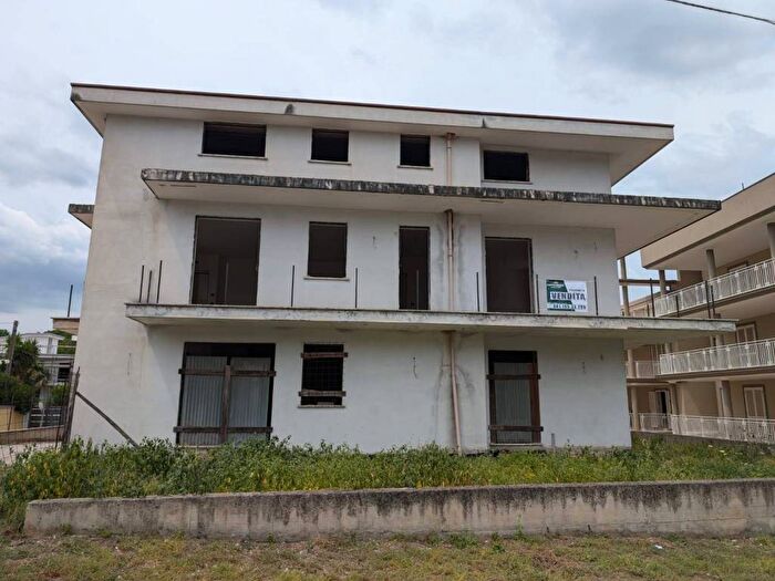 Casa con 6 locali in vendita in Centro, Carbonara di Nola