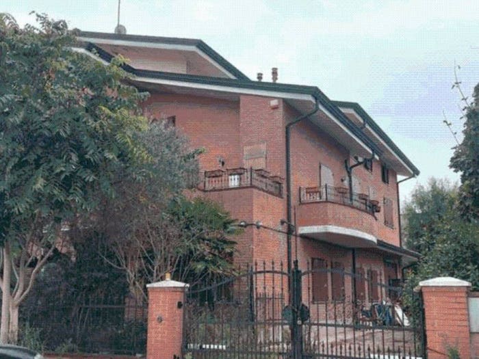 Appartamento con 6 locali in vendita in Via Ivo Morselli, Rovereto, Novi di Modena