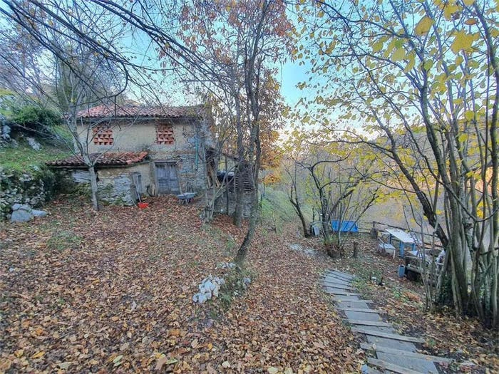 Casa trilocale in vendita in Località Cornola Di Sotto, Molazzana