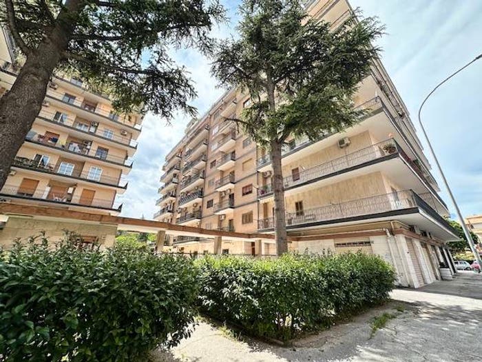 Appartamento con 5 locali in vendita in Via Girolamo Calvanese, Macchia Gialla Ordona Sud, Foggia