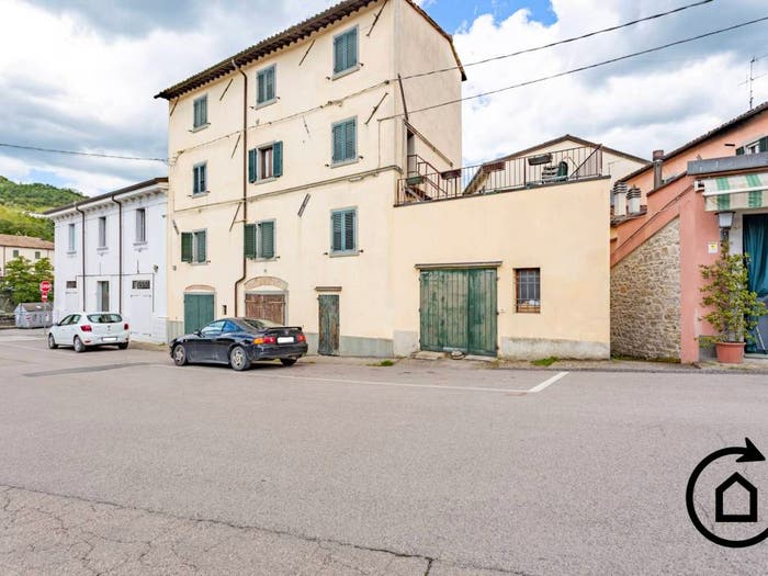 Appartamento trilocale in vendita in Via Risorgimento, Centro, Santa Sofia