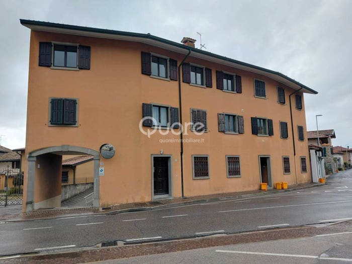 Appartamento con 5 locali in affitto in piazza matteotti, Centro, Pasian di Prato