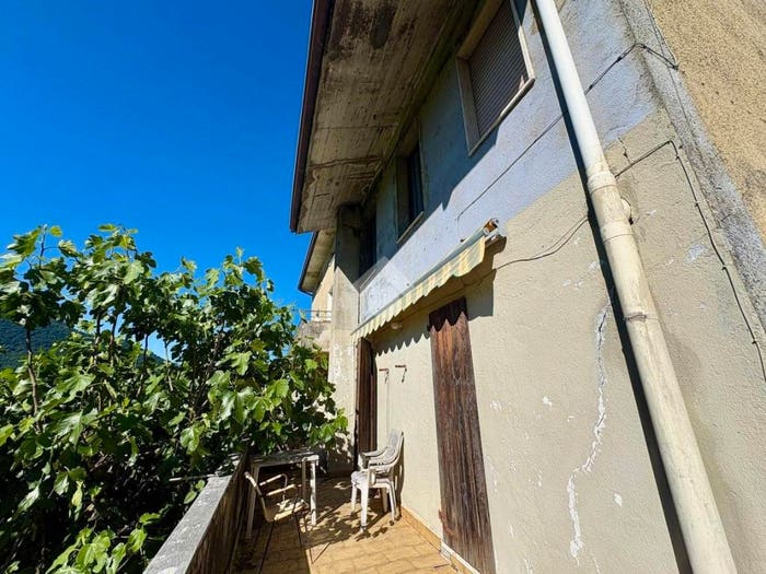 Casa quadrilocale in vendita in Via Colle Sfanino, Albino