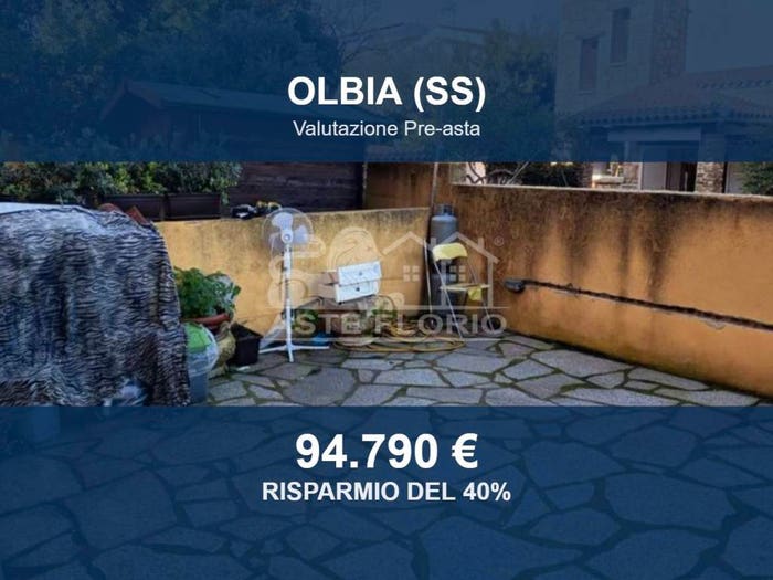 Appartamento con 5 locali in vendita in Via Del Rosmarino, Baratta, Olbia