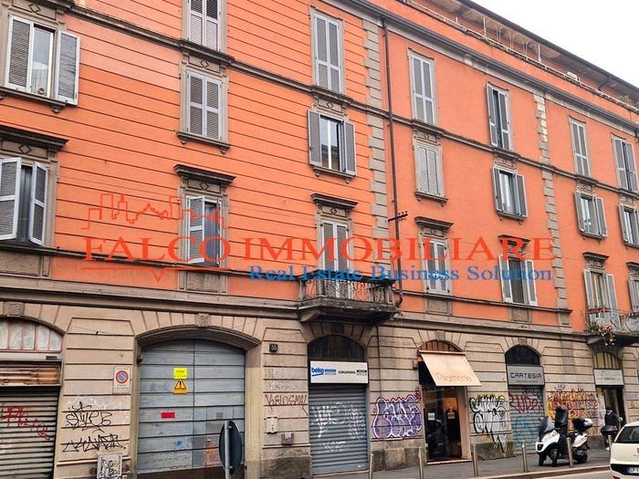 Appartamento quadrilocale in vendita in Via Imbonati, Dergano, Milano