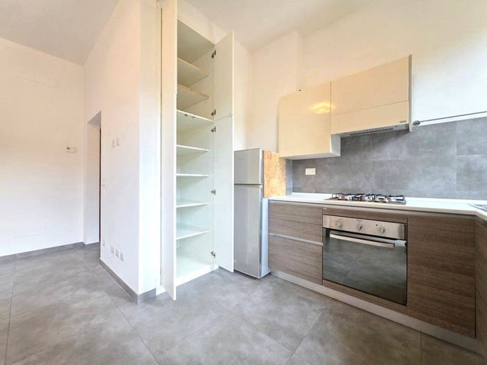 Appartamento trilocale in vendita in Via Enrico Forlanini, Novoli, Firenze