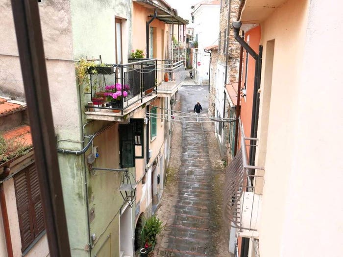 Casa con 5 locali in vendita in VIA MATTEOTTI, Perinaldo