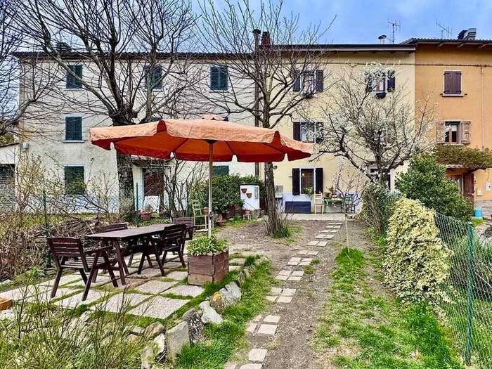 Casa con 5 locali in vendita in Castel di Casio