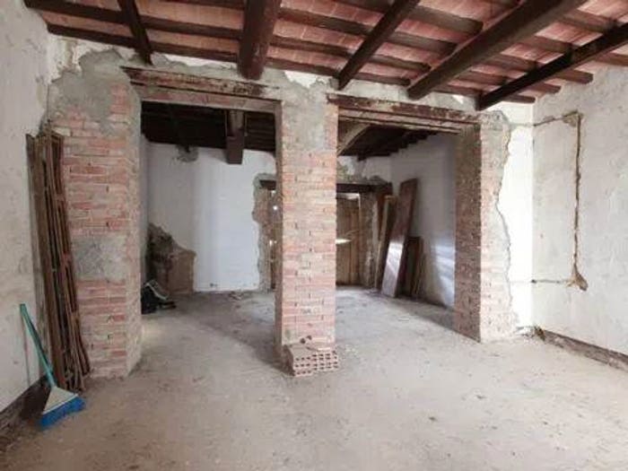 Casa con 6 locali in vendita in Via Iano, Montaione