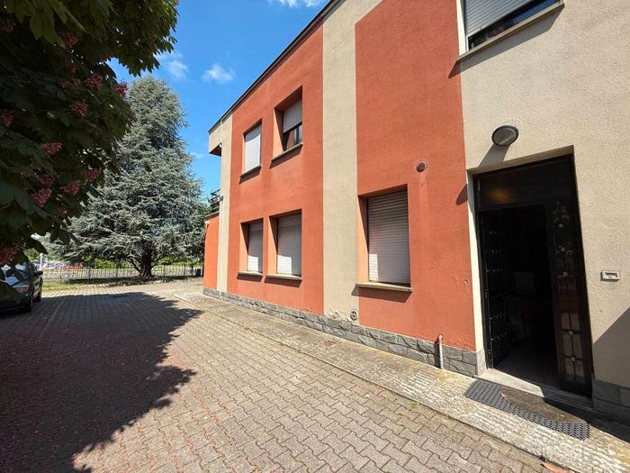 Appartamento quadrilocale in vendita in Via Dante Spaggiari, Paradigna Centro Torri, Parma