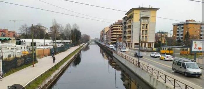 Appartamento trilocale in vendita in Via Lodovico il Moro, Barona, Milano