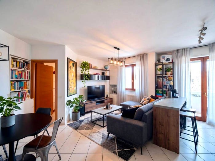 Appartamento trilocale in vendita in Via Raffaele Adimari, Marebello, Rimini