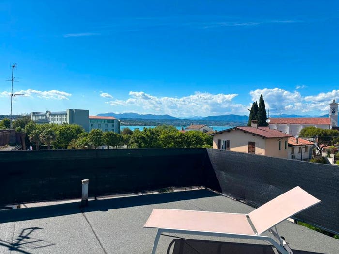Casa quadrilocale in vendita in Via Francesco Agello, Rivoltella, Desenzano del Garda
