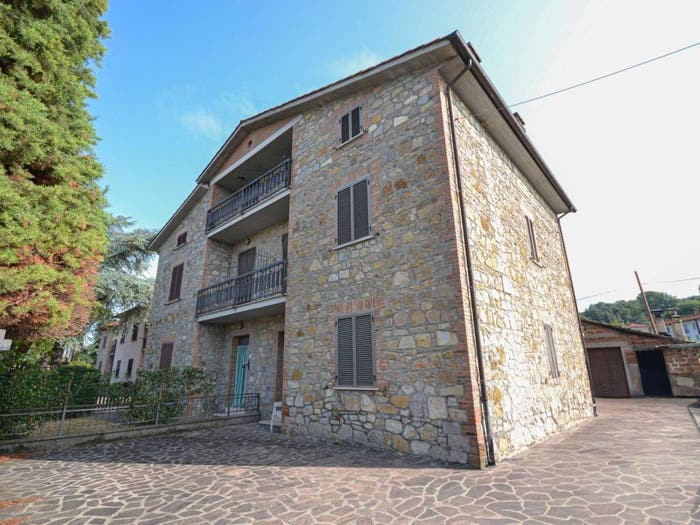 Casa con 6 locali in vendita in via dei pini, Santa Maria, Monteleone d'Orvieto