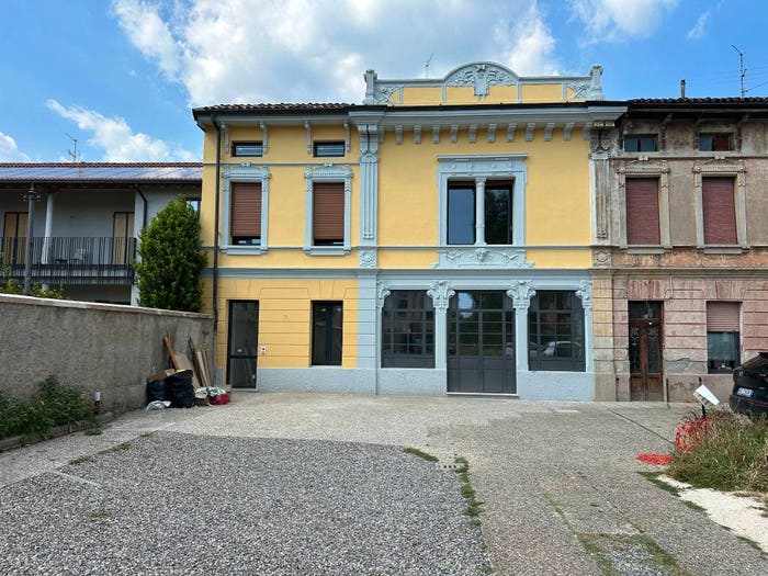 Appartamento quadrilocale in vendita in Via Montedenno, Mompiano Costalunga, Brescia